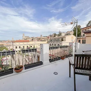 https://romantic-duplex-with-terrace-and-great-views.catalonia-hotels.com